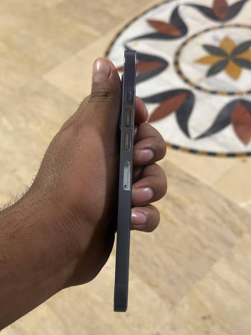 Iphone 13 pro max 6