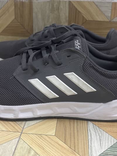 Adidas shose
