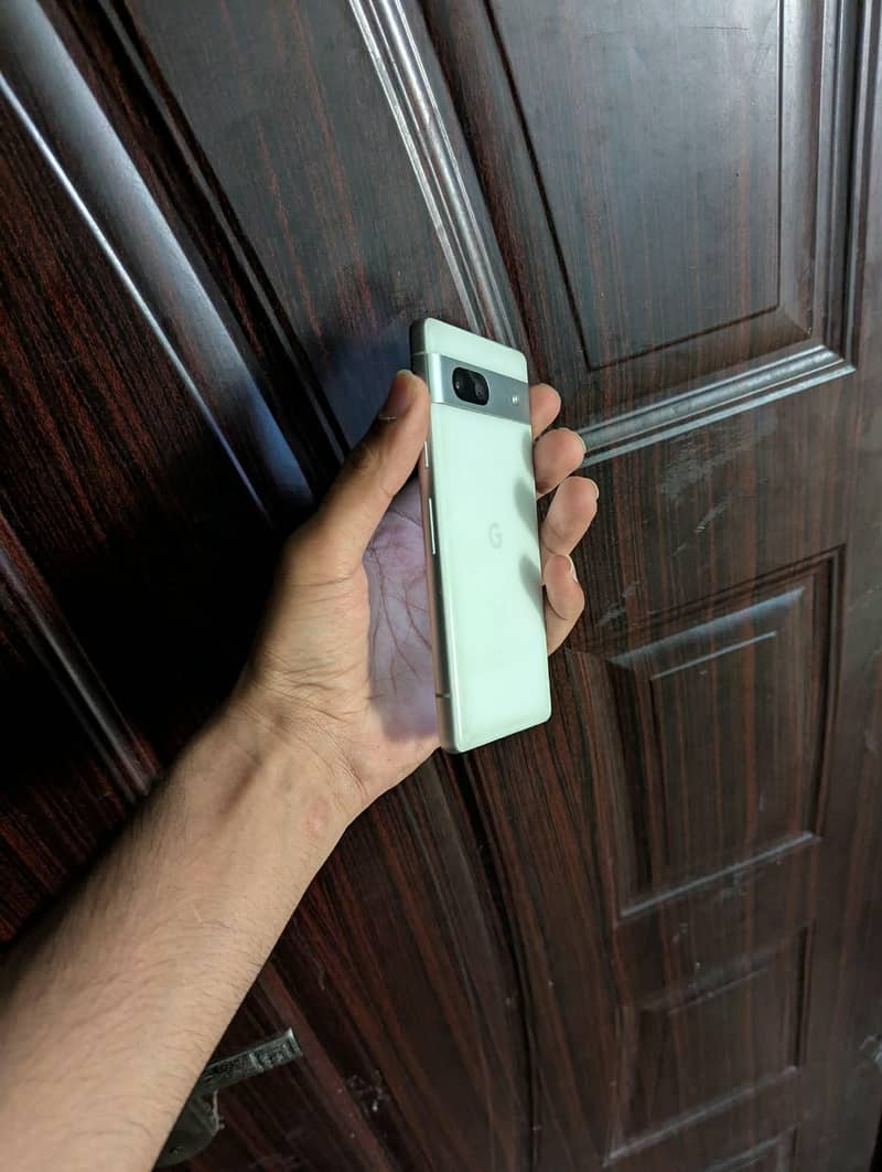 google pixel 7a 1