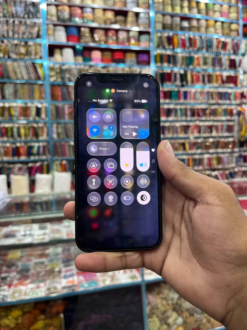 Apple iPhone 12 2
