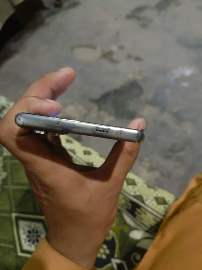 Tecno CAMON 40 Pro 8
