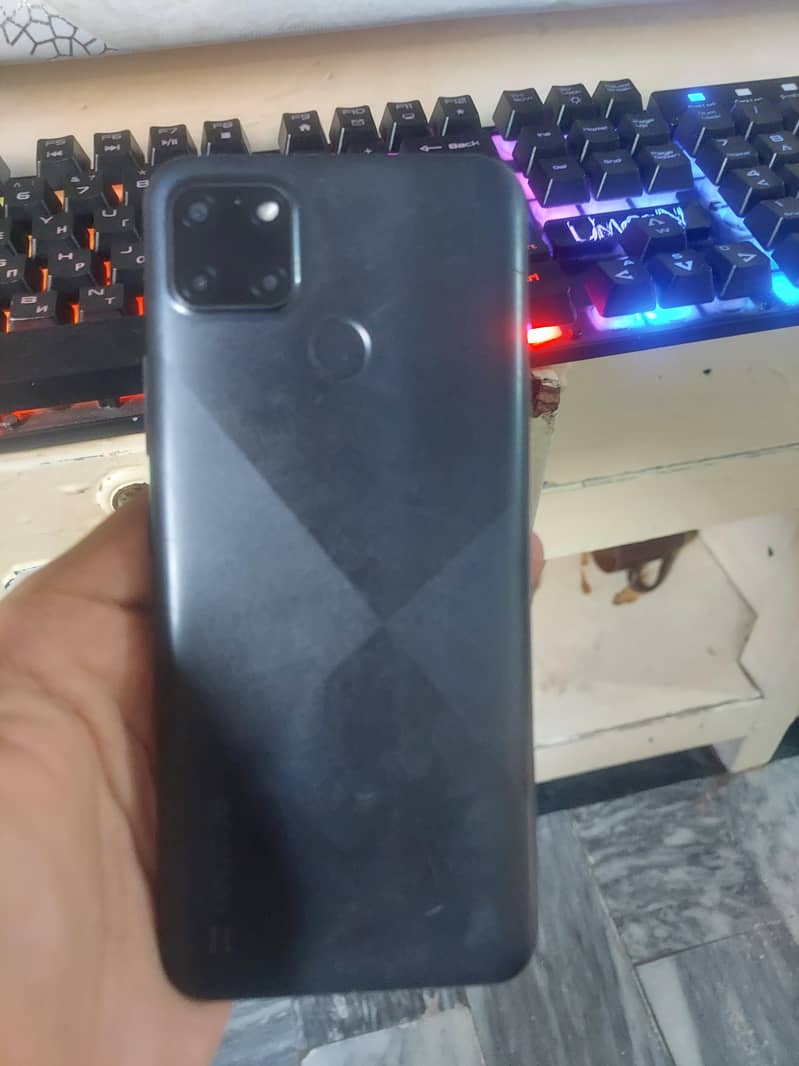 Realme C21Y 1