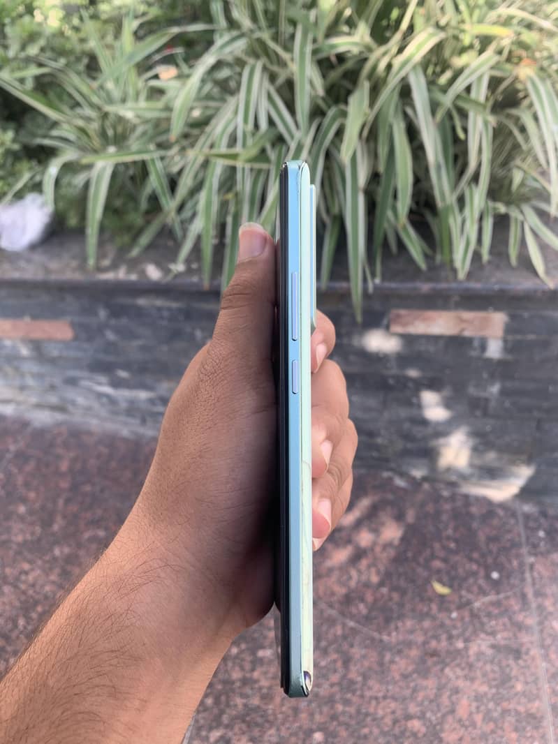 Poco f5pro 4
