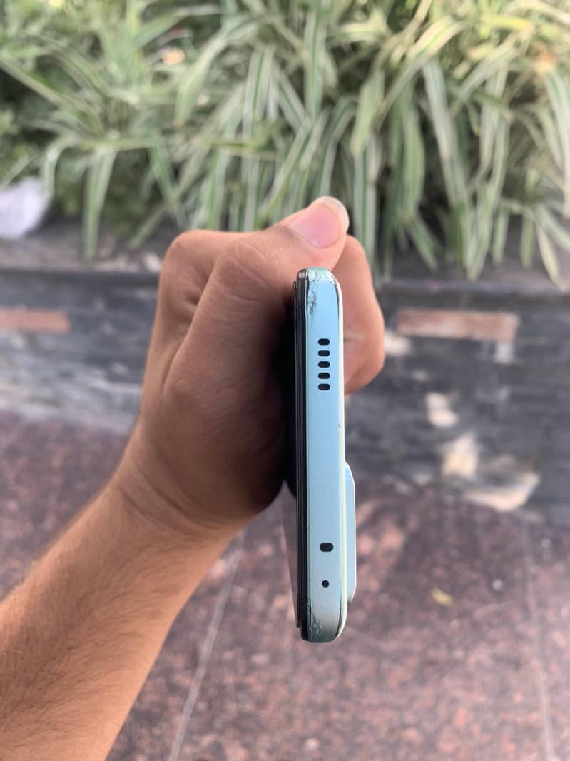 Poco f5pro 6