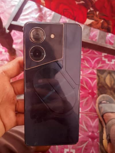 Tecno Pova 5 Pro 5g 8 256 03704721537