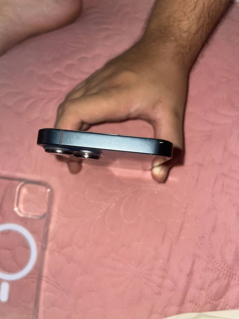 Apple iPhone 14 1