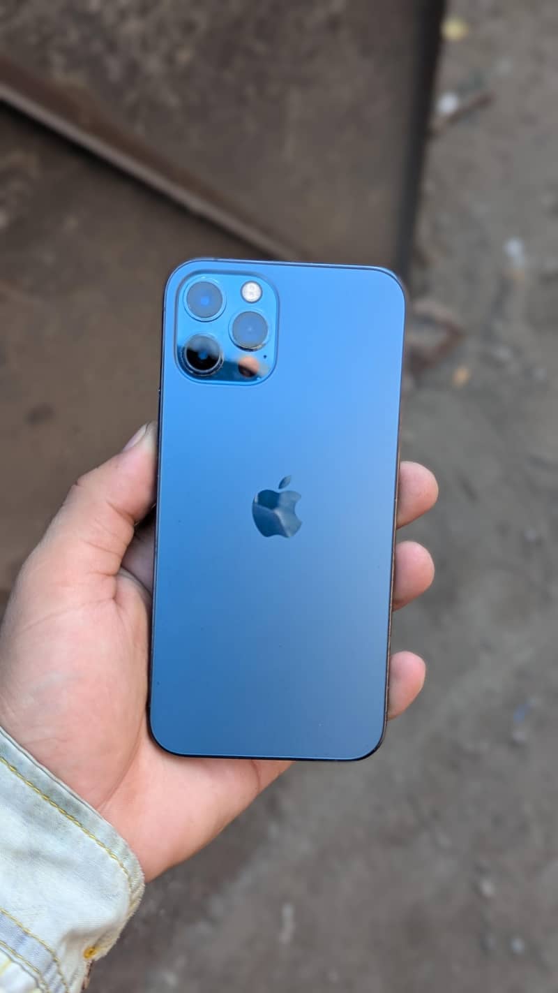 Apple iPhone 12 Pro 0