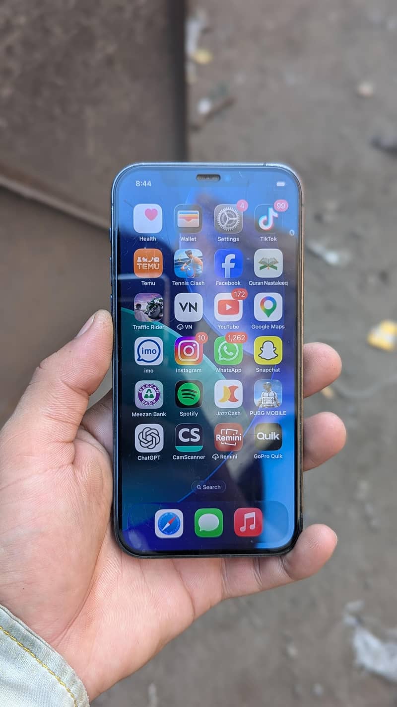 Apple iPhone 12 Pro 1