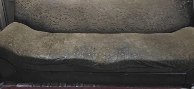 7-Seater Solid Wood Sofa Set (Jacquard Fabric) – Used Condition