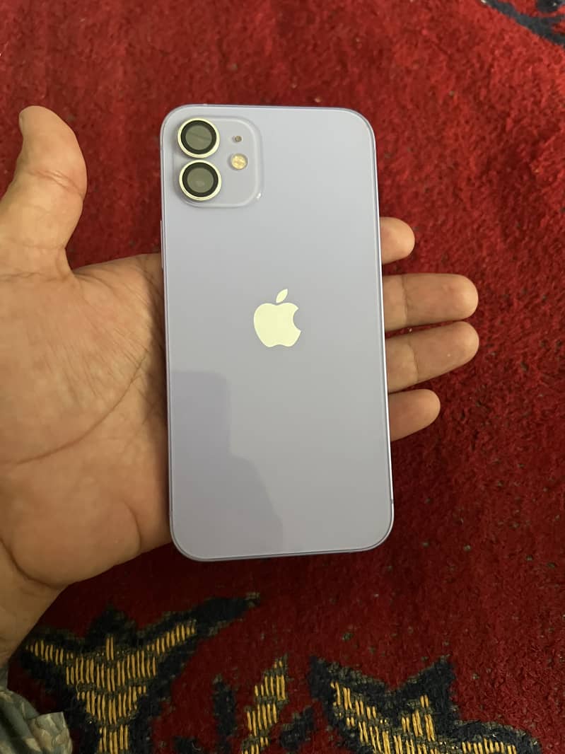 Apple iPhone 12 0