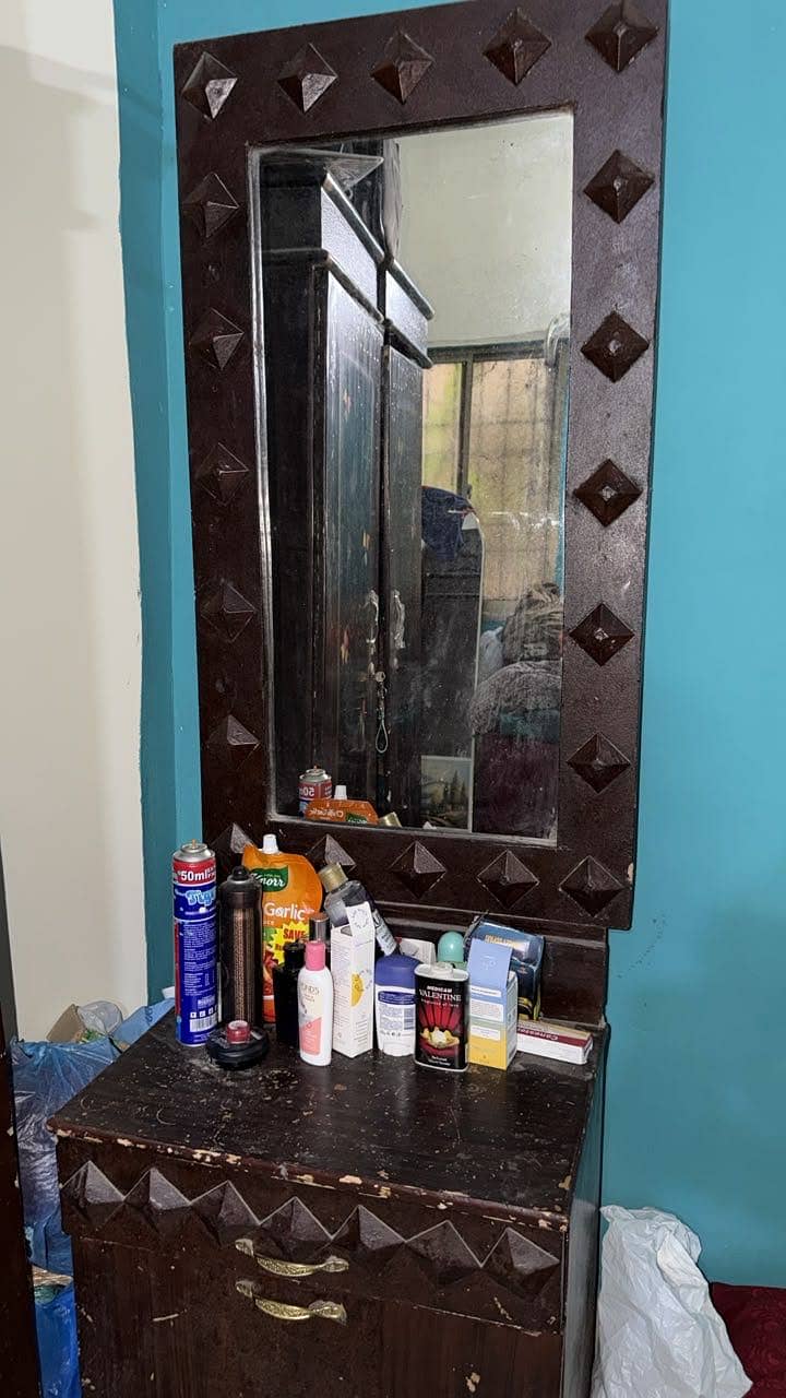 Wardrobe and dressing 3