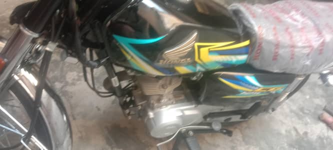 Honda 125 2026 APL 4
