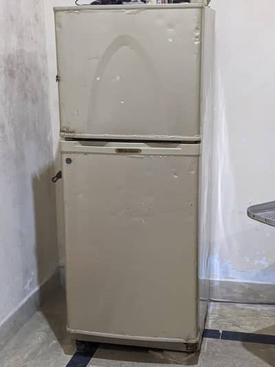 Refrigerator for sale - Urgent