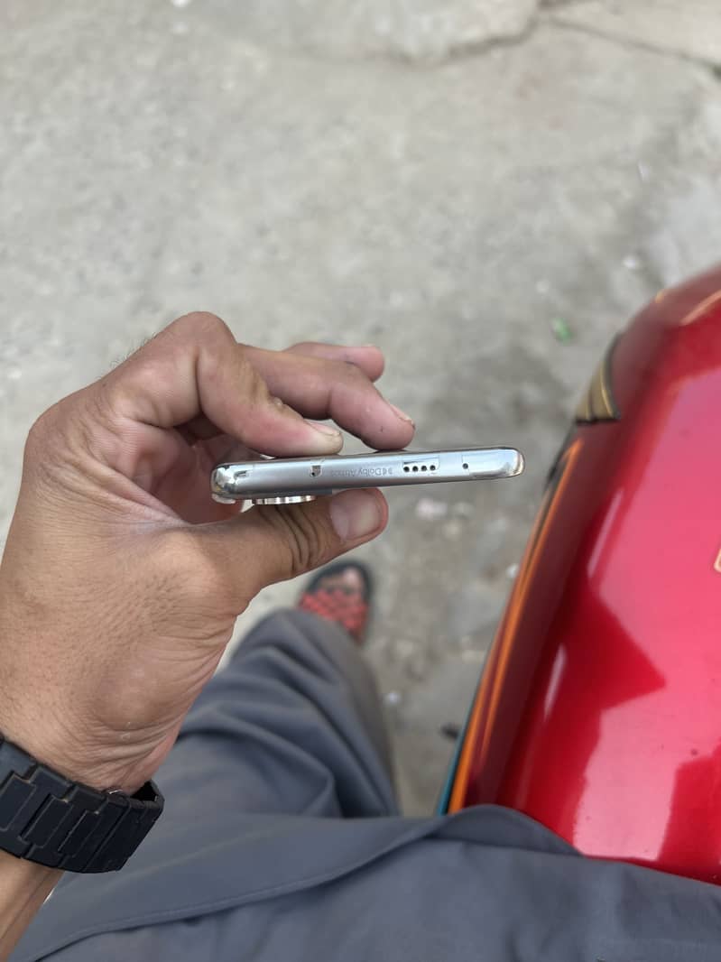 Tecno CAMON 40 Pro 2