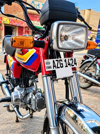 Honda CD 70cc 2025. Documents all clear