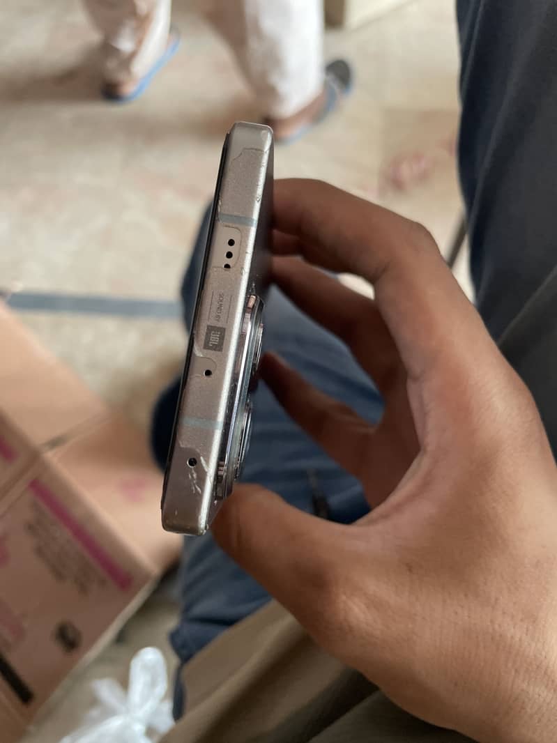 Infinix Note 50 4