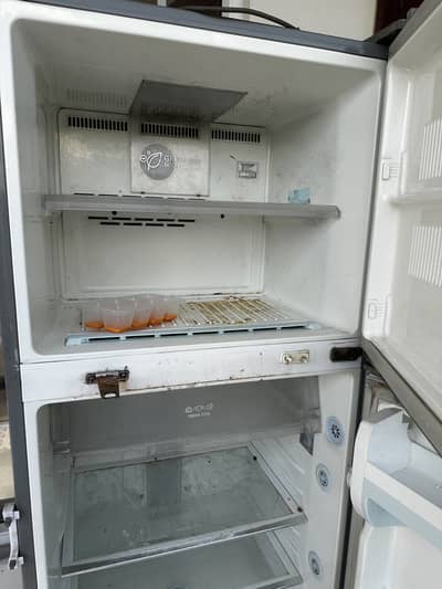 LG No Frost Refrigerator | Non-Functional | Compressor OK | Gas Leak