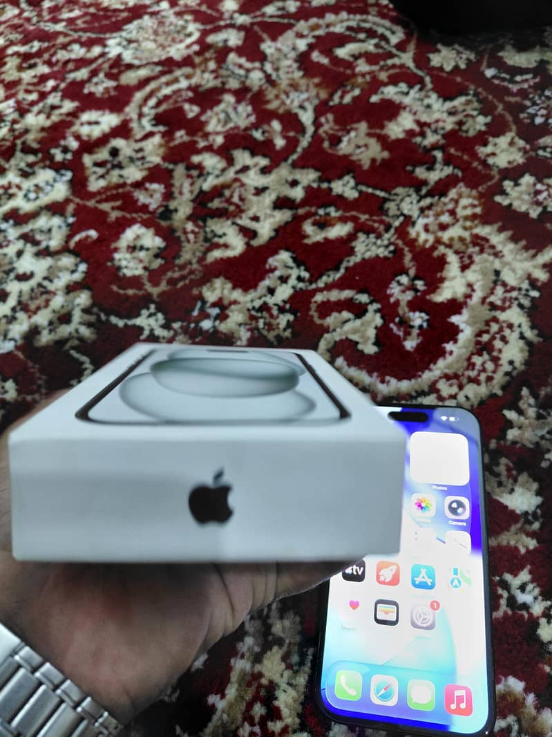 Apple iPhone 15 1