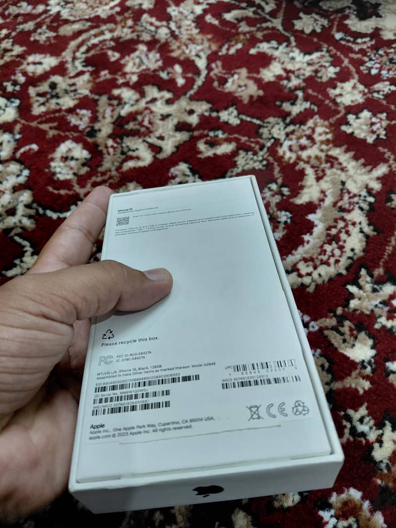 Apple iPhone 15 2