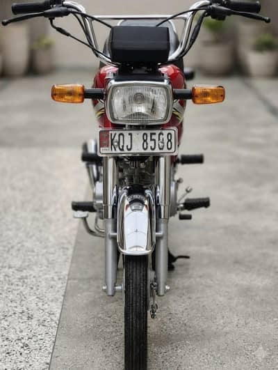 honda CD 70 cc 2024 model urgent for sale