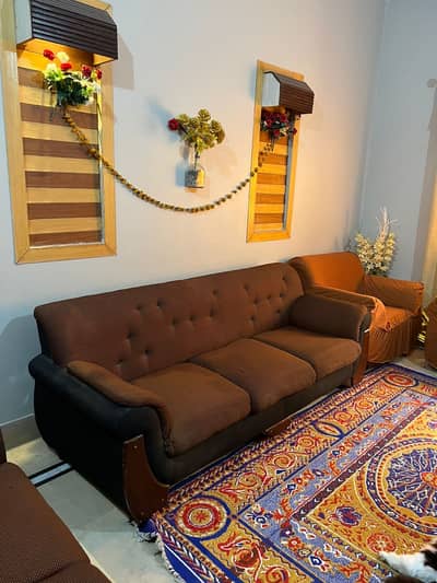 7 seater Sofa set in good condition