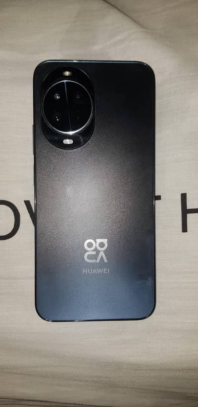 Huwavei Nova 14 12/256