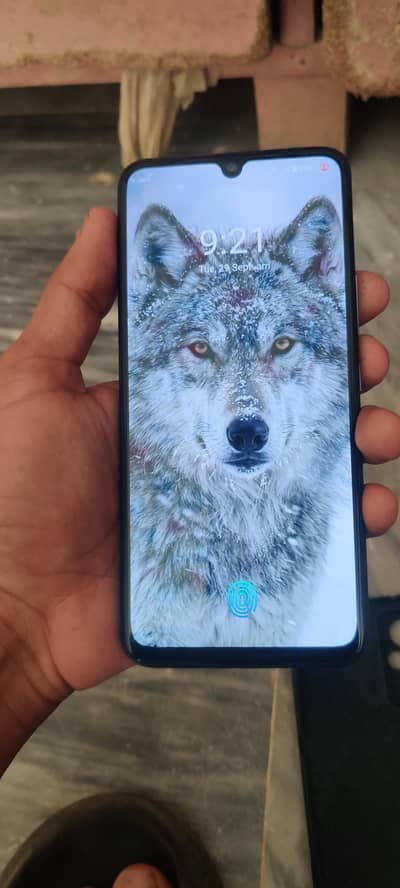 Vivo V21