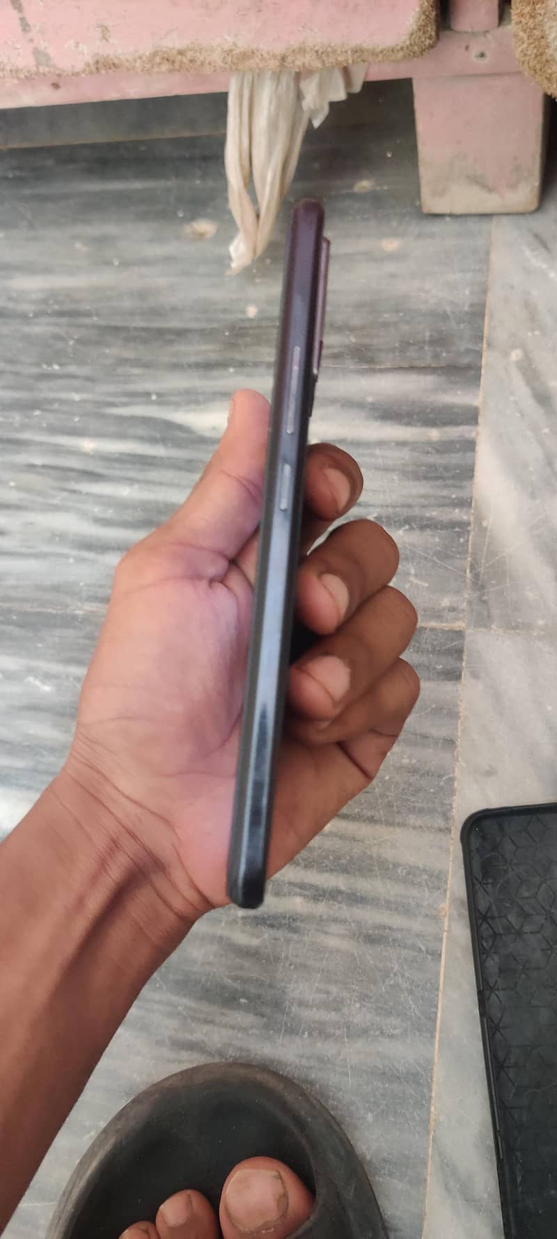 Vivo V21 3