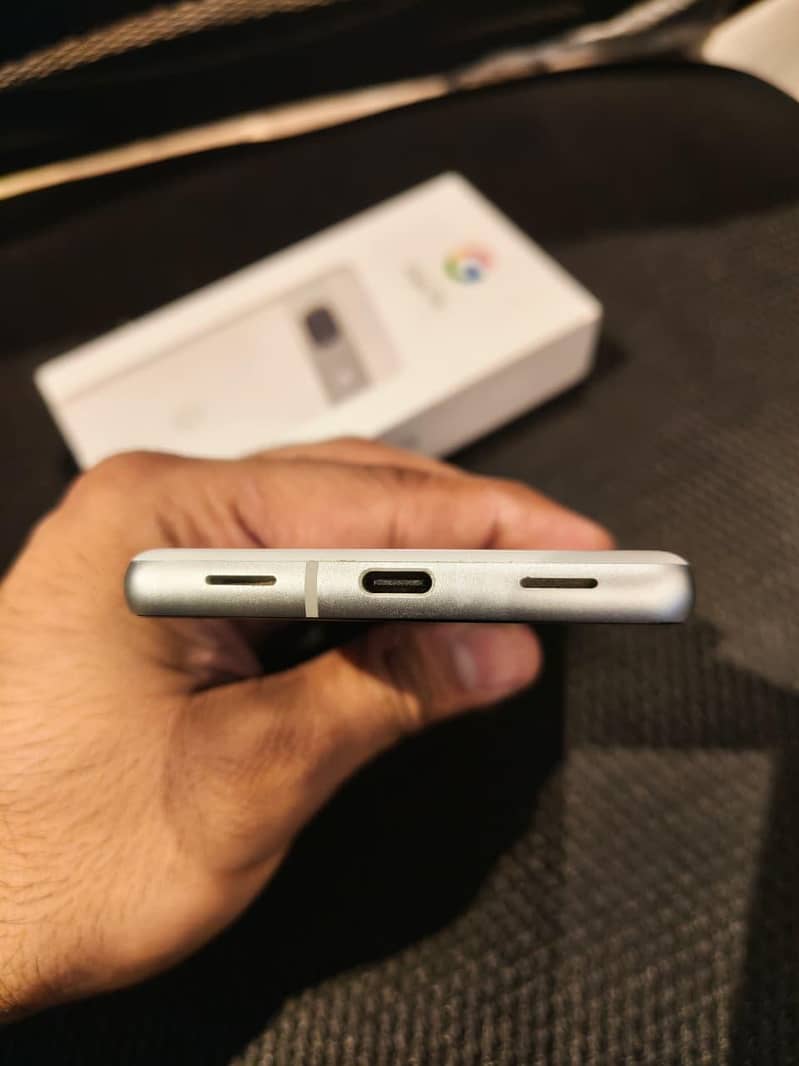 Google Pixel 7a 1