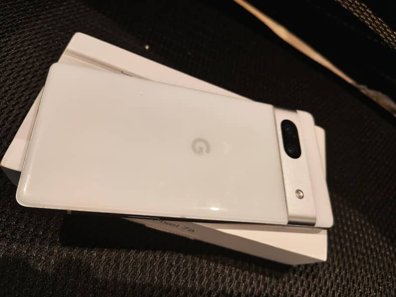 Google Pixel 7a 4