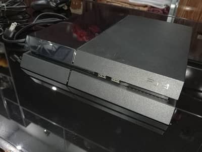 PS 4 Fat 500gb storage GTA 5 CD Included!