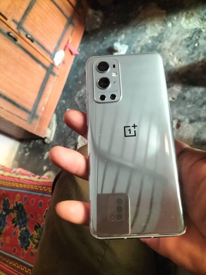 One Plus 9 Pro 1