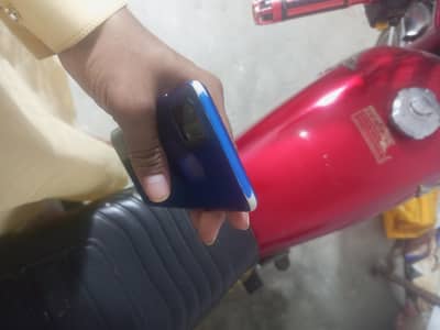 OPPO A16e