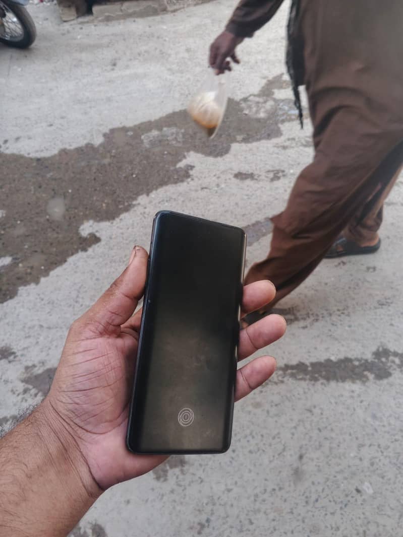 One Plus 7 Pro 5
