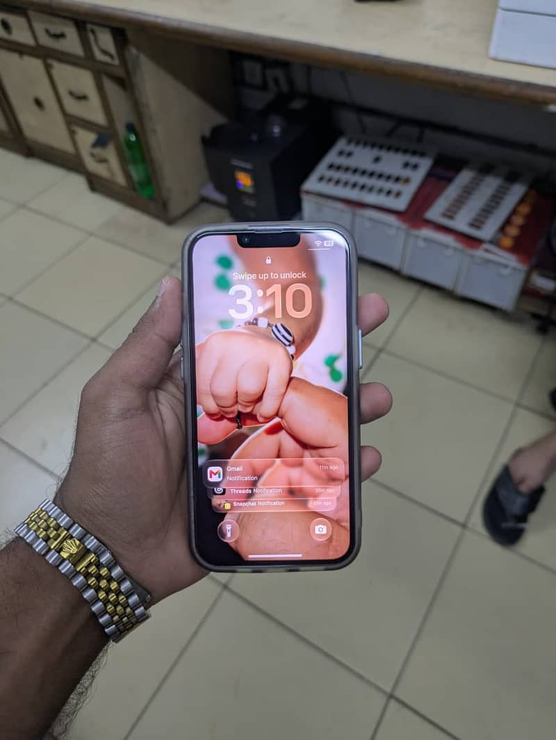 Apple iPhone 14 7