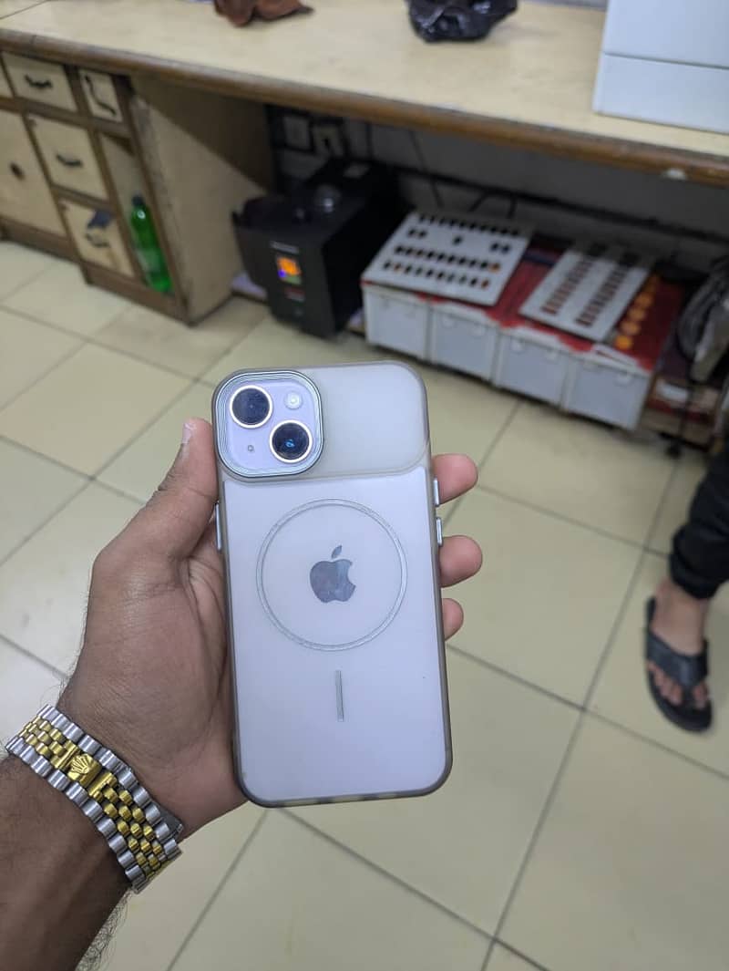 Apple iPhone 14 16