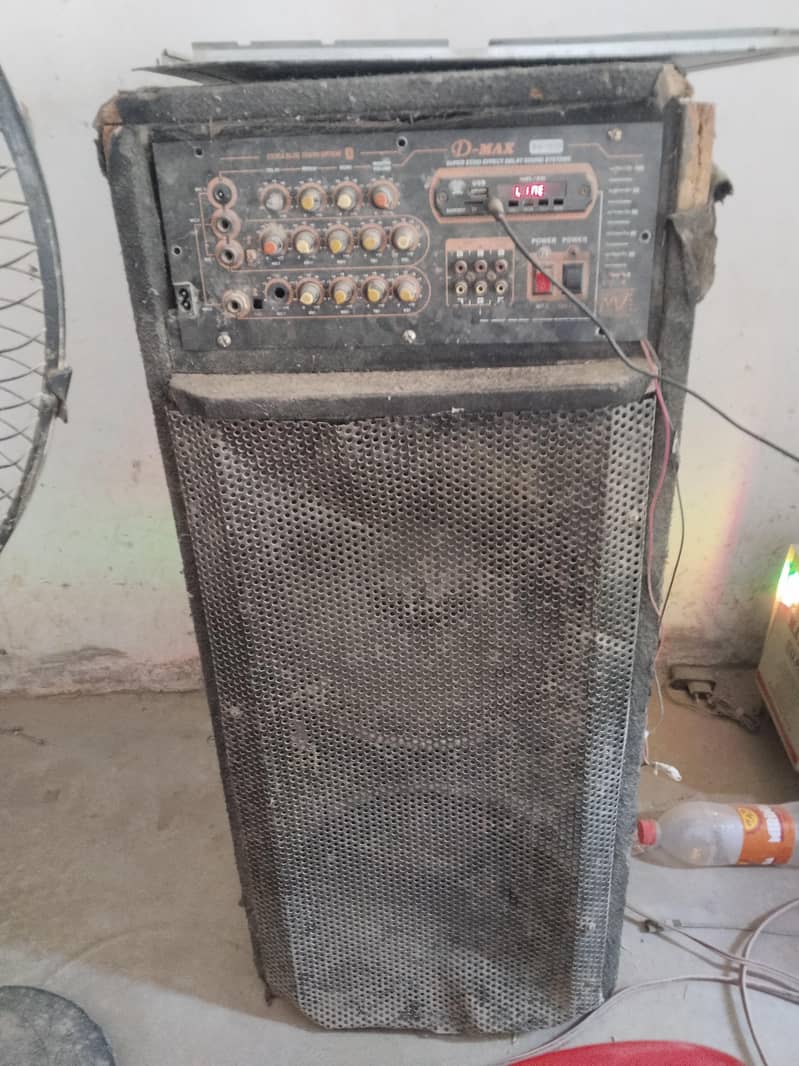 8+8 speaker 0