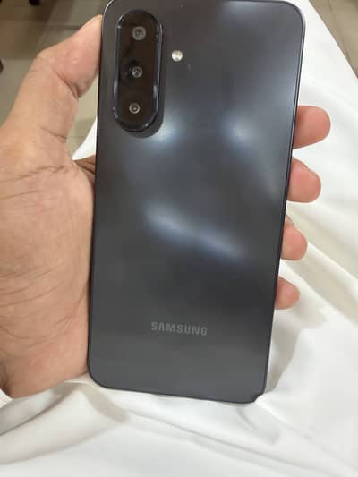 Samsung Galaxy A17