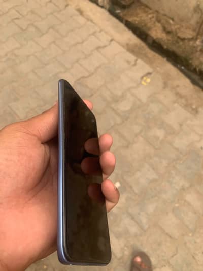 Vivo Y51s