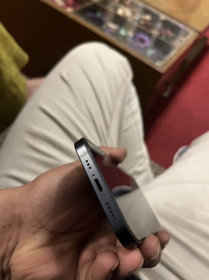 Apple iPhone 12 8