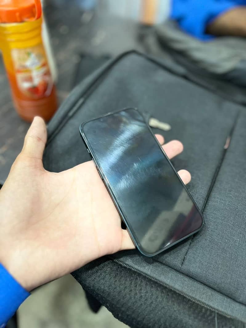 Apple iPhone 14 1