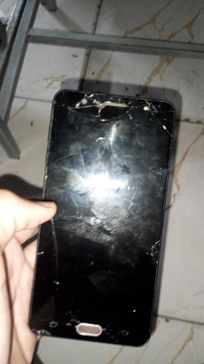Samsung Mobile J7 Max