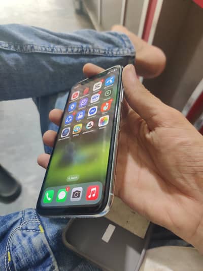 iPhone X pta approved exch possible good phone sath pasy de do ga