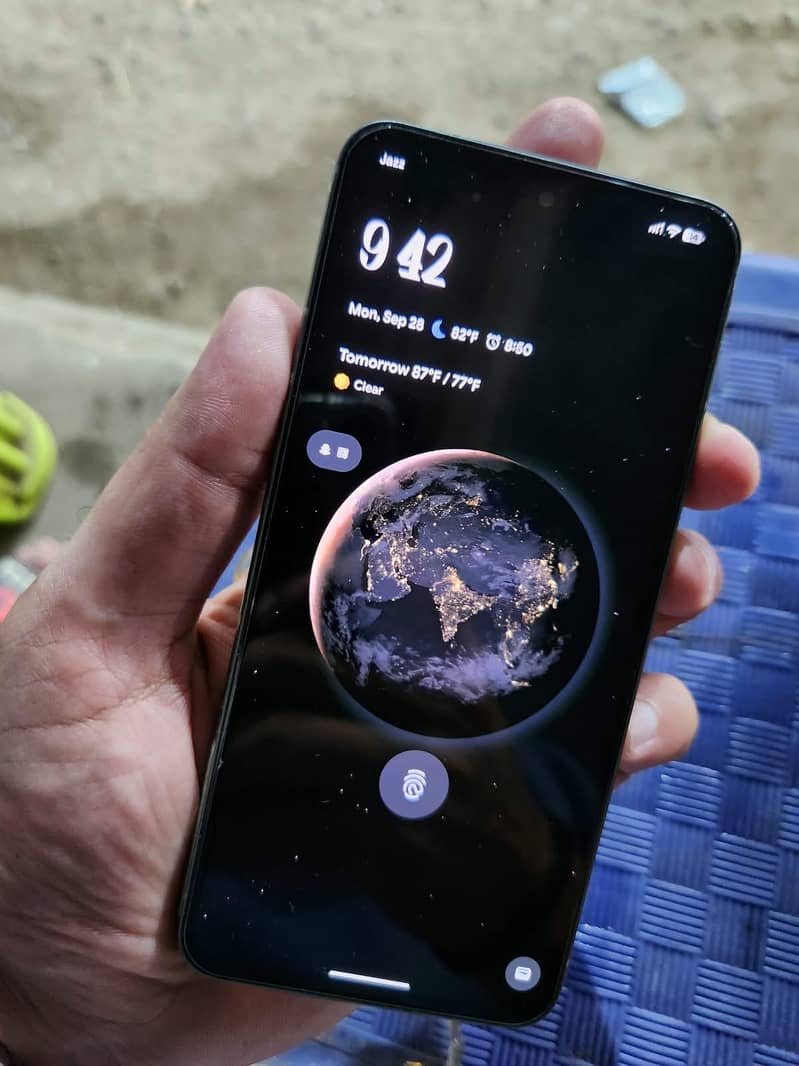 Google Pixel 8 7