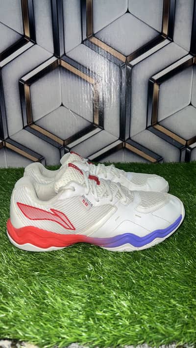 Badminton non marking shoes