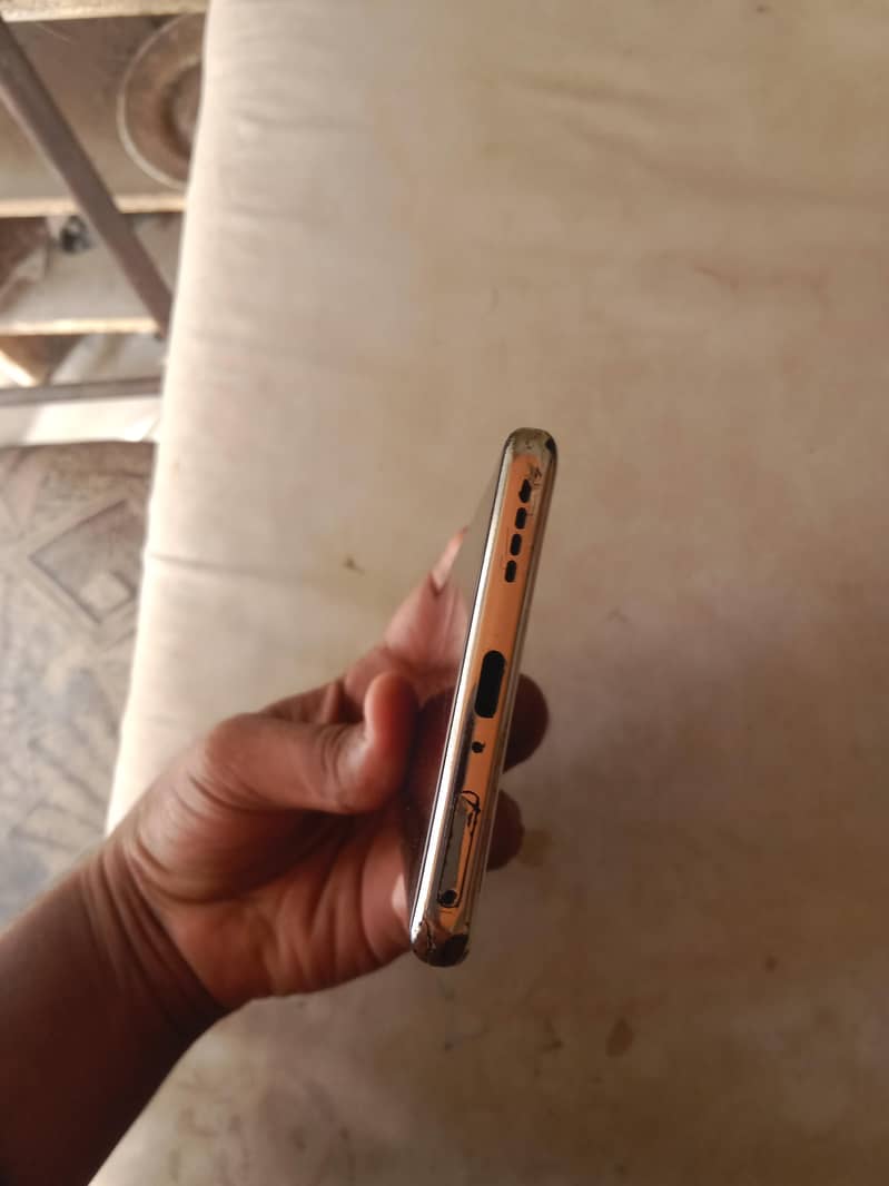 Infinix Zero 30 4