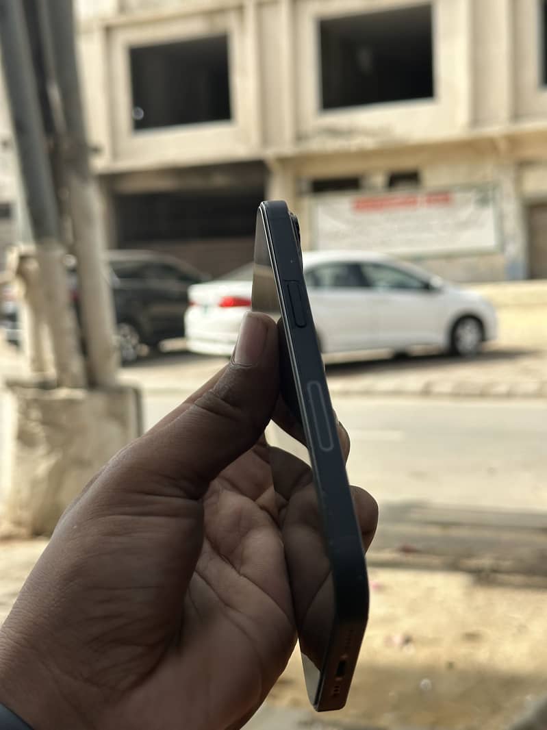Iphone 14 jv 3