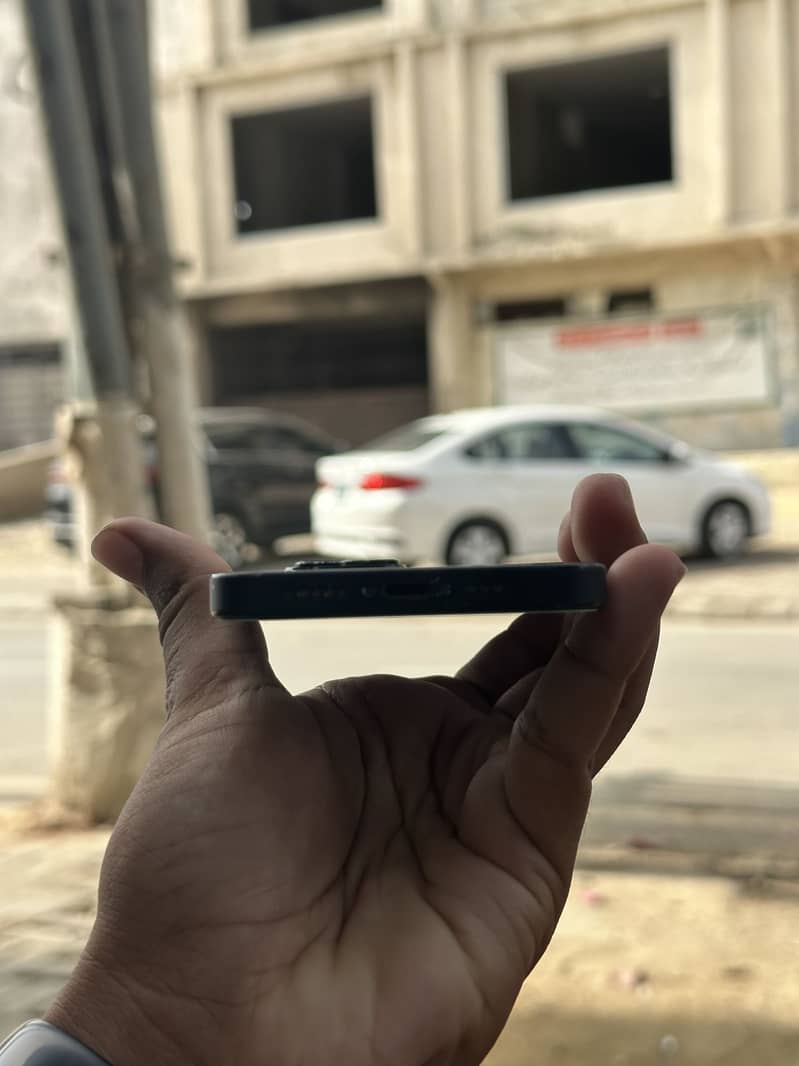 Iphone 14 jv 4