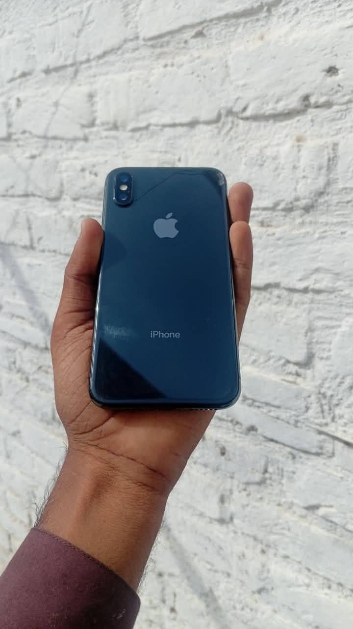 Apple iPhone X 0