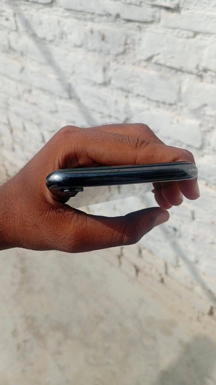 Apple iPhone X 2